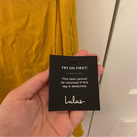 ‼️NWT‼️ Lulu’s Yellow Wrap Dress - Picture 3 of 5
